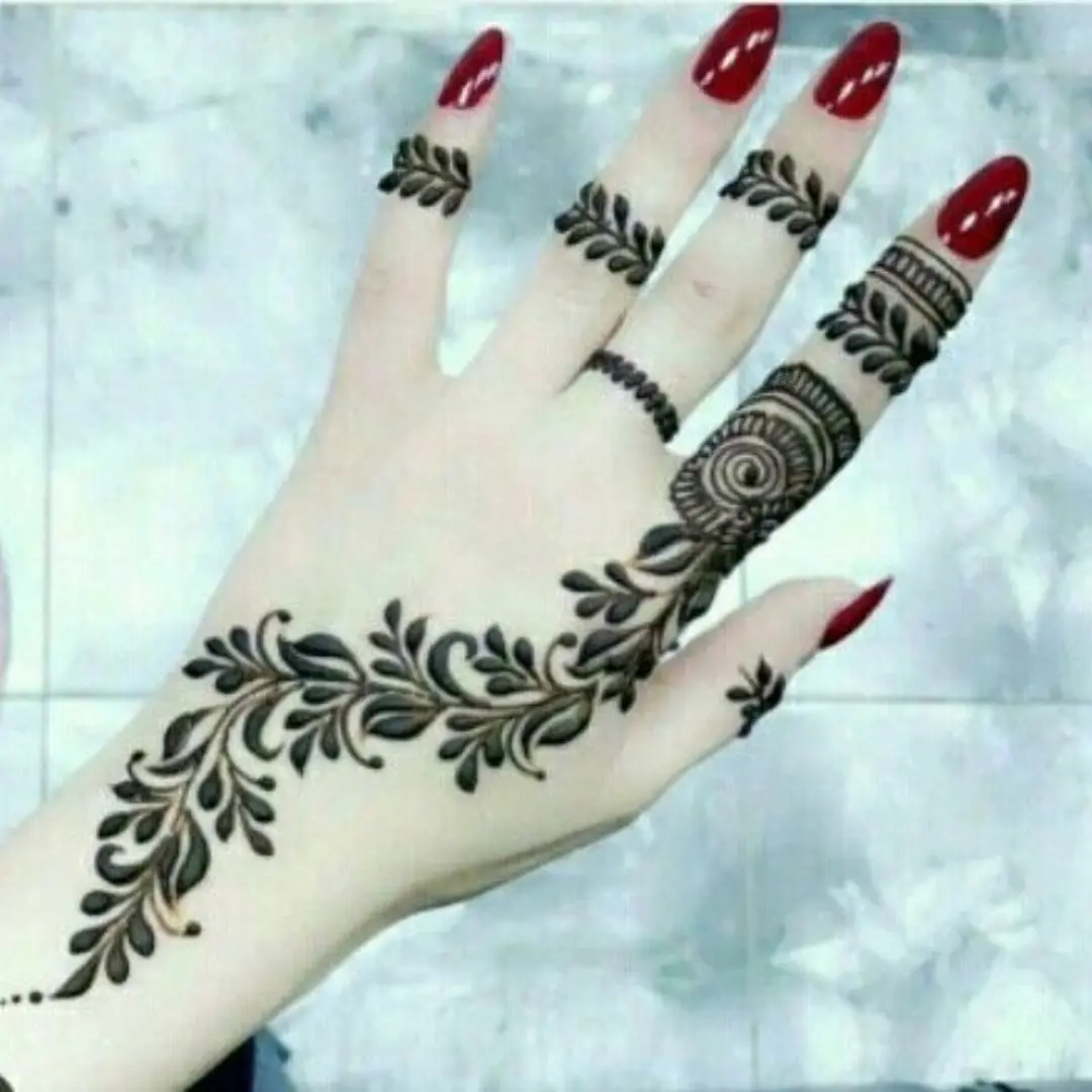 Mehndi Design Arabic Back Hand