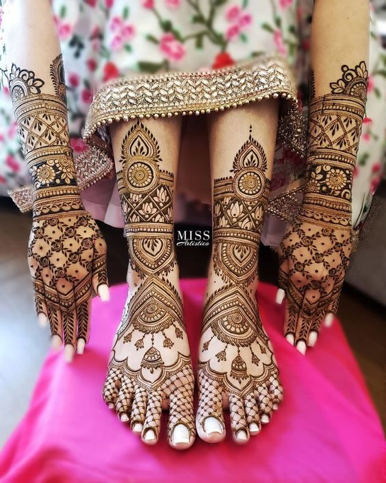 Bridal Mehndi Design With Dulha Dulhan