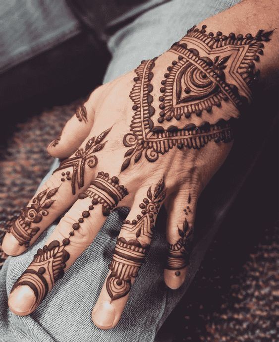 Dulha Boy Mehndi Design