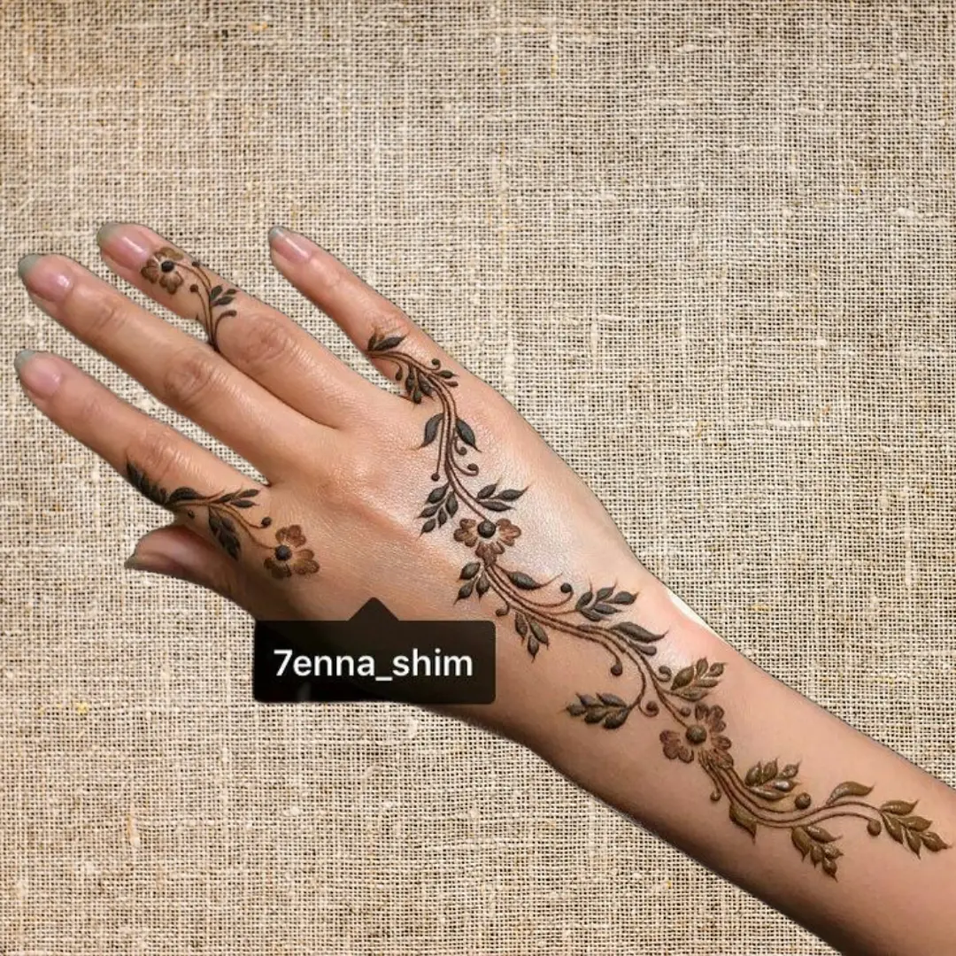 Mehndi Design Front Hand Arabic